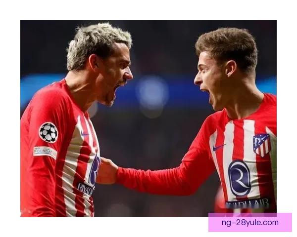 乔哈特怒砸替补席狂喷第四官员